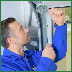 Quality Garage Door Mission Viejo, CA 949-381-2491 - side-t-21-gr-39m-garage-door-installation